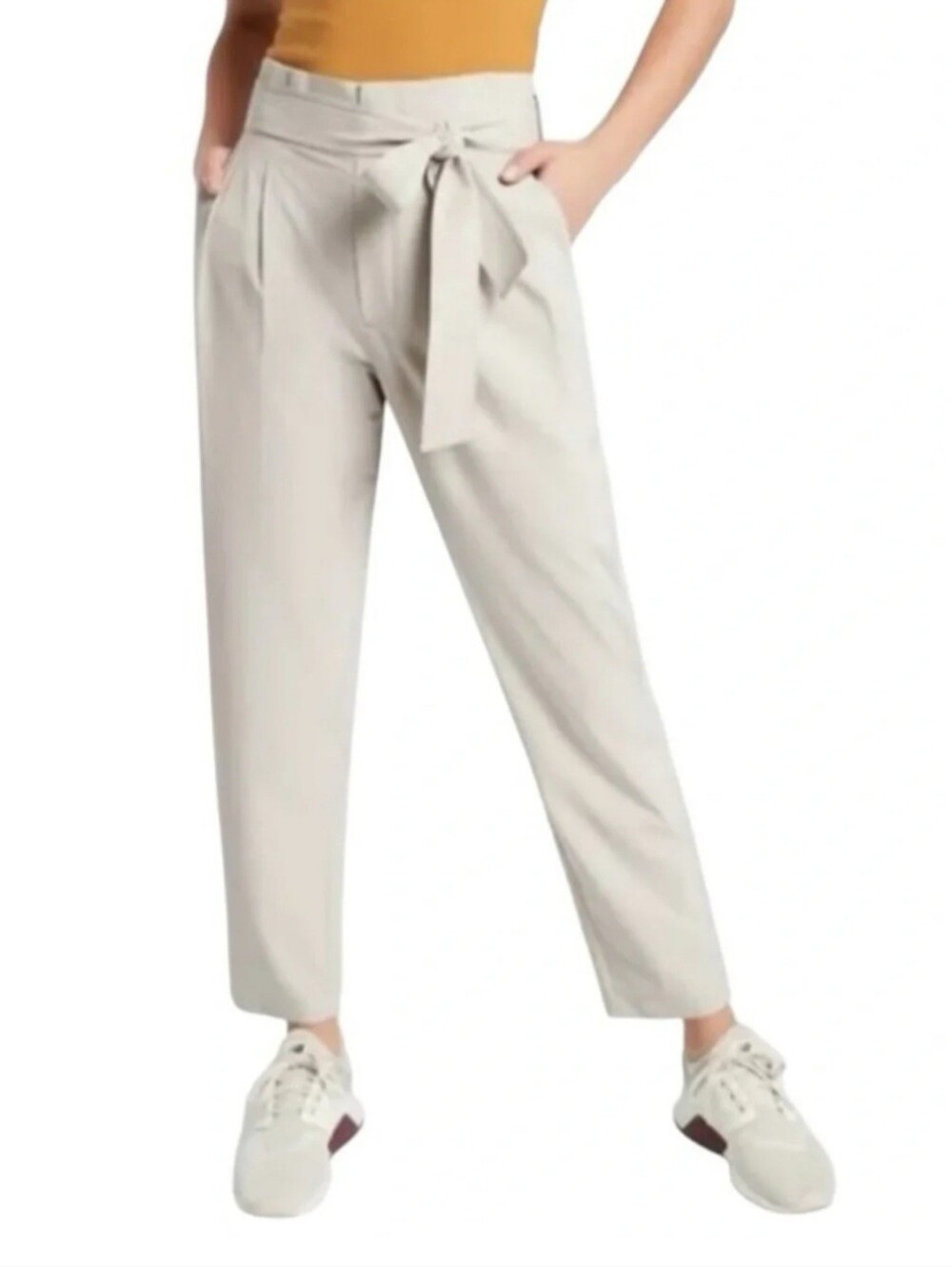 Athleta Skyline Pant II Women's 10 Beige Paperbag Pleated Athleisure  Pants